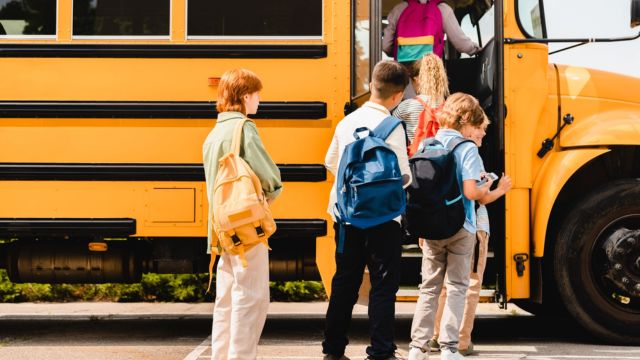 Retired Man Finds New Joy Driving a School Bus and Serenading Children with Songs