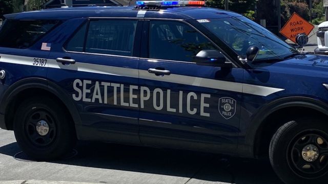 Seattle Police Arrest Knife-Wielding Man for Harassment in North Seattle