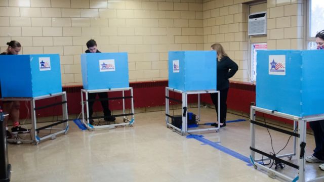 Illinois Man Arrested for Allegedly Punching Election Judge After Being Asked to Wait in Line