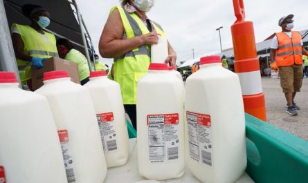 Florida Health Officials Warn Against Raw Milk after 7 Hospitalized, 21 Sickened