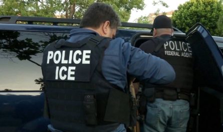 Signing Bonus, Loan Forgiveness and Six-Figure Salaries Americans Flock to Join Beefed-Up ICE