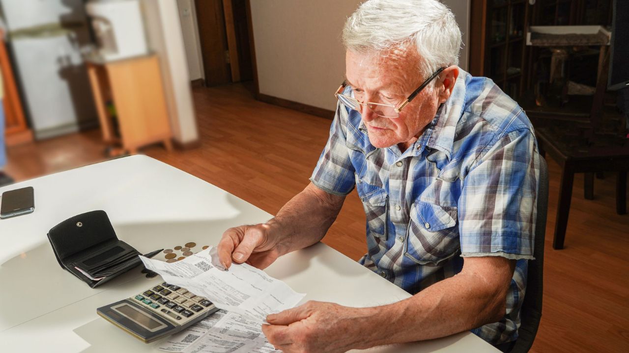 Understanding the Illinois Extra Standard Deduction for Seniors Over 65