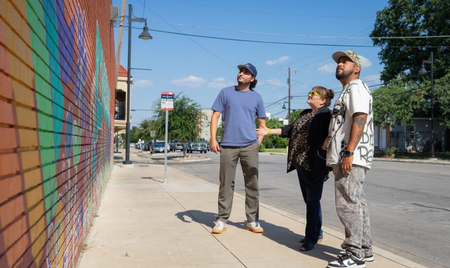 Riverside Fort Worth leaders hope new mural draws foot traffic to struggling arts district