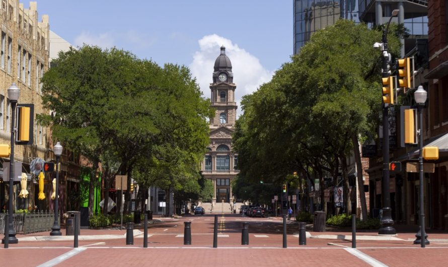 Fact brief: Did Tarrant County commissioners reduce the number of Nov. 4 polling locations?