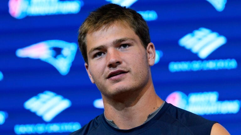 Drake Maye talks Brady ‘pressure’, Mike Vrabel’s culture, and more on WEEI