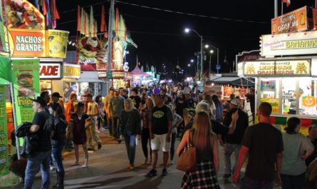 Bloomsburg Fair 2025 Full Schedule, Admission Info, and Grandstand Events and Rodeos
