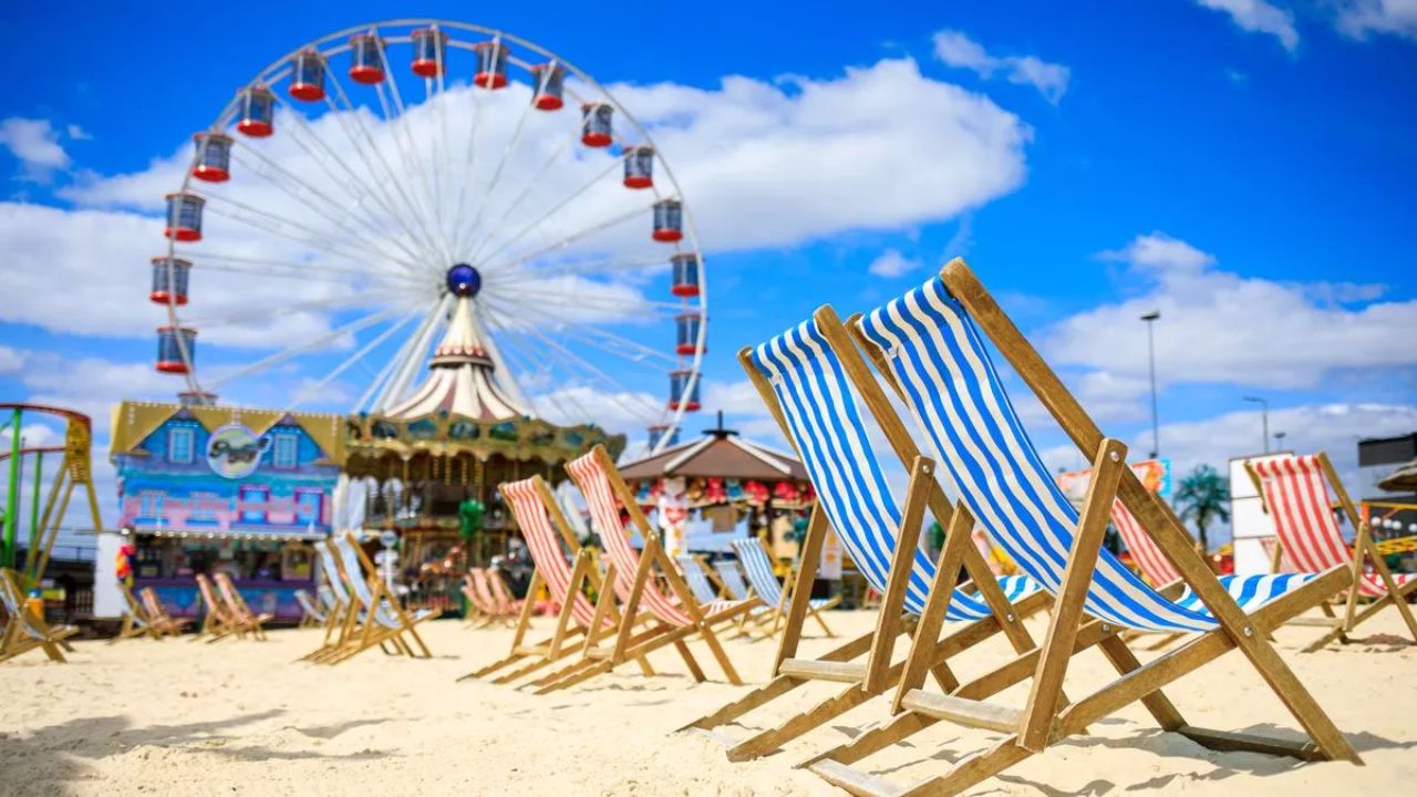 Cocoa Beach Friday Fest & Fair 2025 Full Schedule, Admission Info, and Grandstand Events