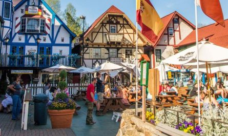 Helen Oktoberfest 2025 Food, Shows, Rides, and Entertainment