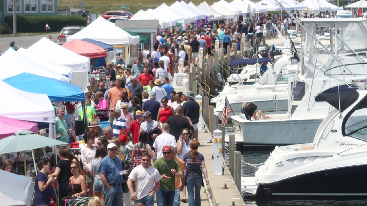 Oak Bluffs Fall Sunday Festival 2025 Full Schedule, Admission Info, and Events Line-up