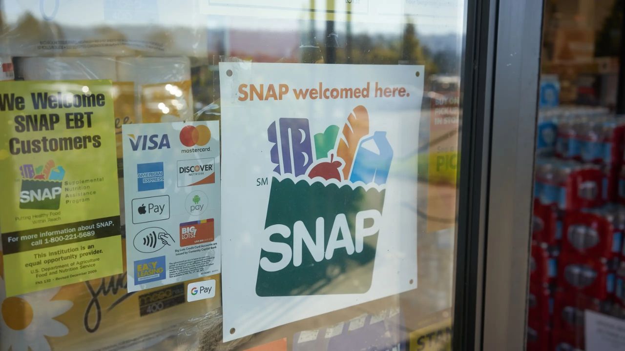 Proposed Bill Could Expand SNAP Benefits for Young Adults in Education Programs