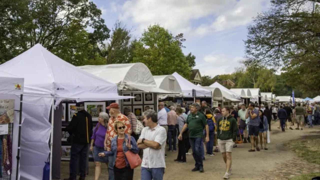 Williamsburg Fall Art and Music Festival 2025 Food, Rides, and Entertainment (1)
