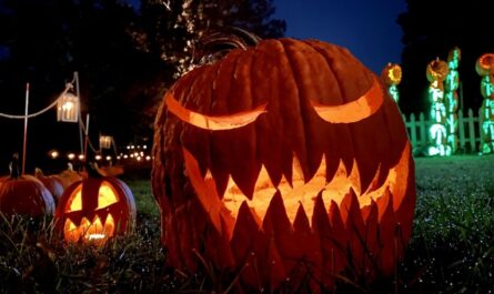 Halloween Weekend in Hudson Valley Parades, Haunted Rides & Family Fun (1)