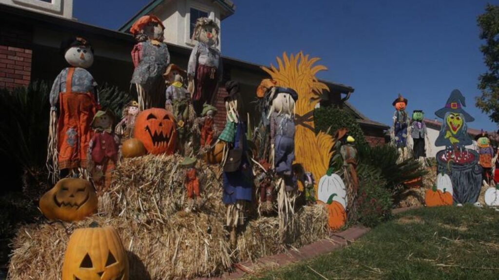 Kings County Halloween Events for 2025 Candy, Costumes, and More for California Residents (1)