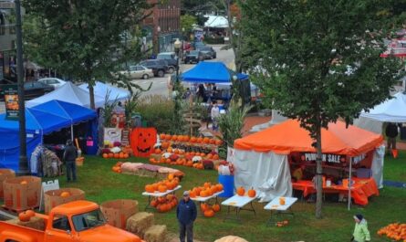Milford Pumpkin Festival & Fair 2025 Full Schedule, Admission Info, and Grandstand Events and Competitions