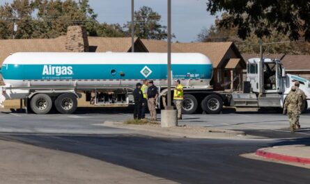 Ammonia Leak From Tanker Forces Evacuations, Sends Dozens to Hospitals in Weatherford (1)