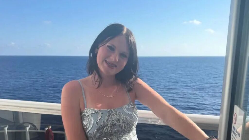 FBI Investigates Death of Florida Teen Anna Kepner on Carnival Cruise Amid Family Custody Dispute (1)