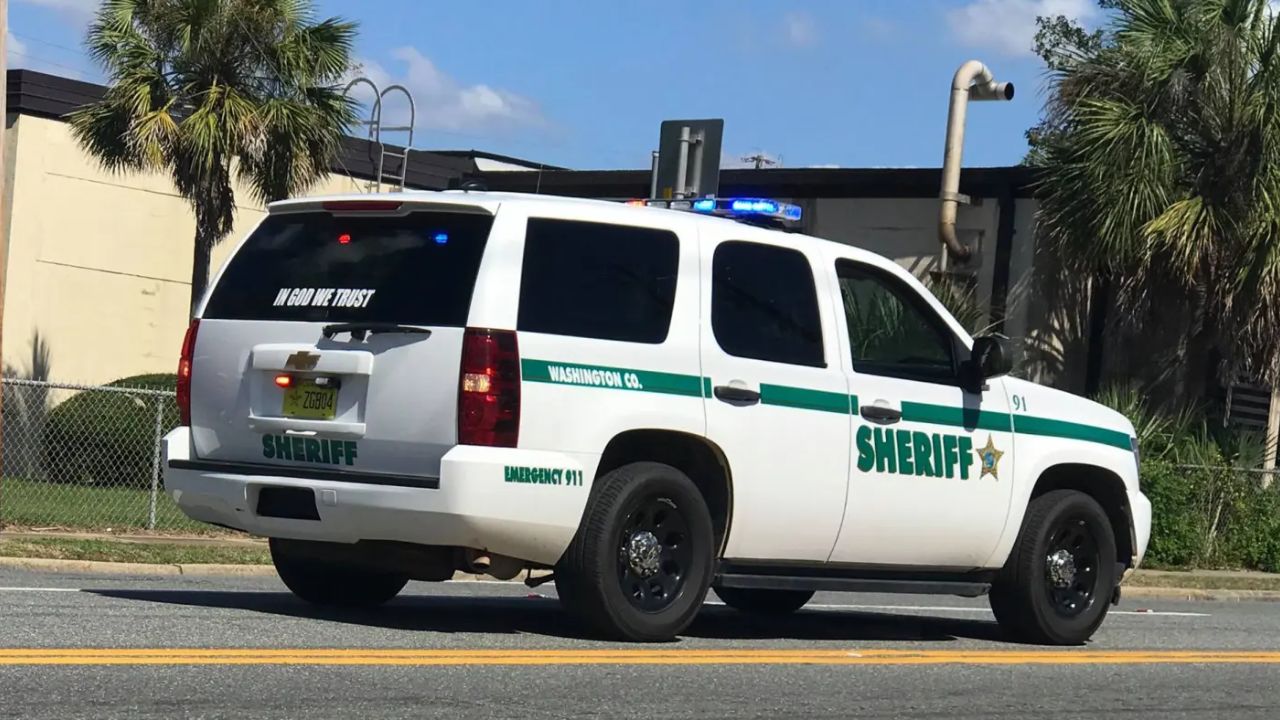 Florida Father Jumps from Moving Family Vehicle, Leaving Kids Behind During Highway Altercation