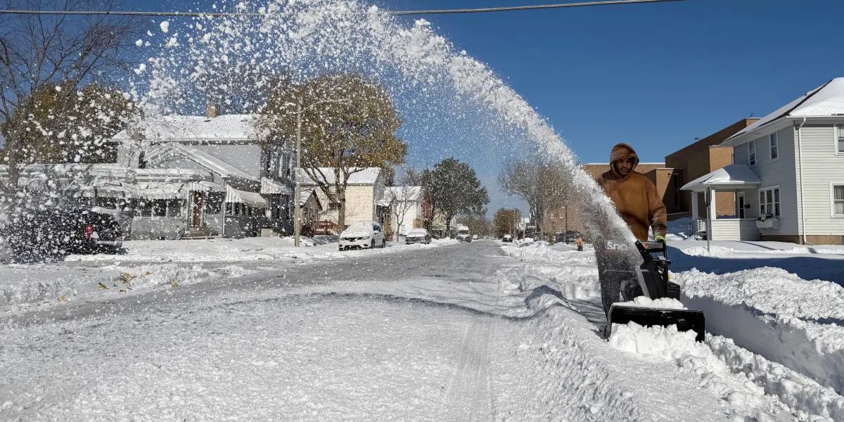 Powerful Post-Thanksgiving Winter Storm to Hammer 40 States With Heavy Snow, Travel Disruptions