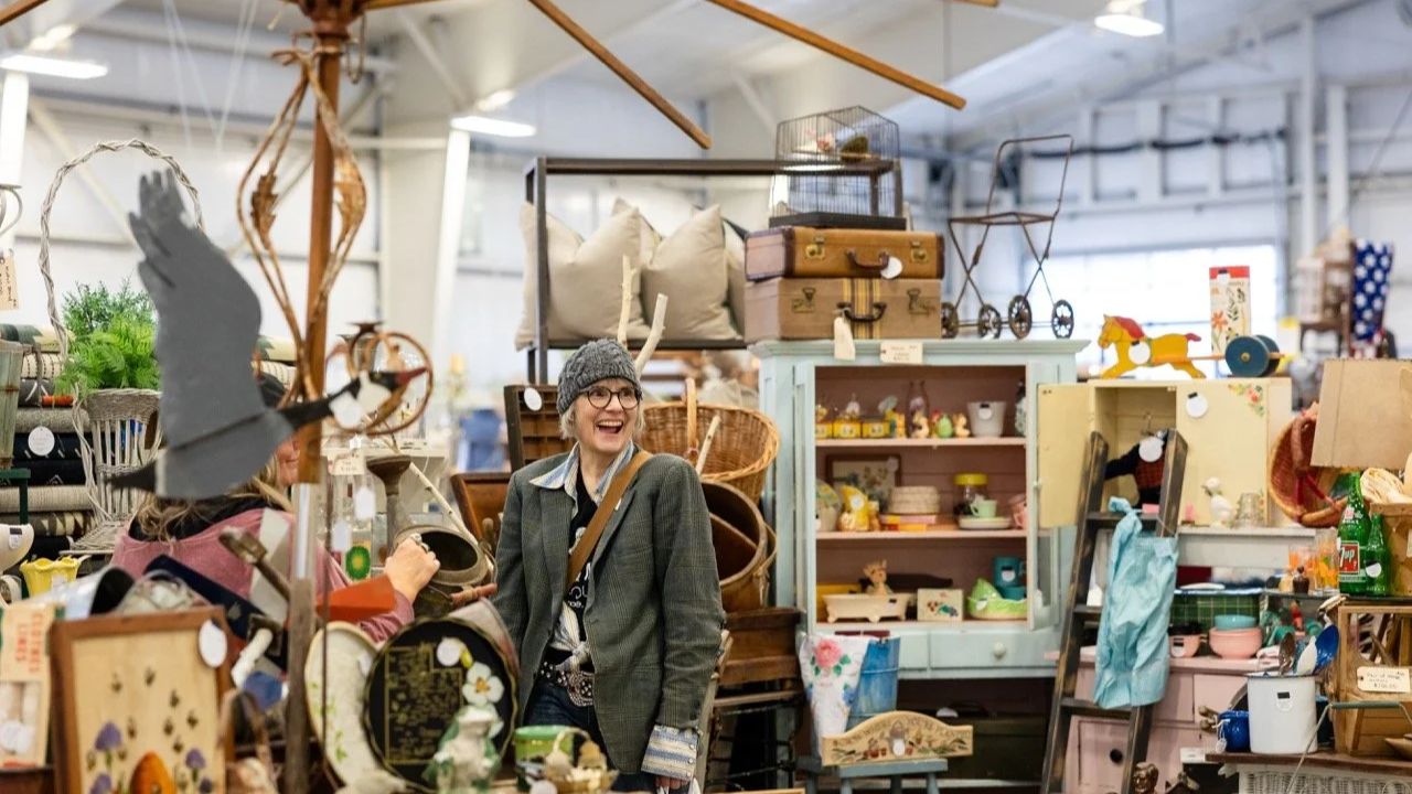 Puyallup Great Junk Hunt 2025 Schedule, Shopping Highlights, and Vendor Details