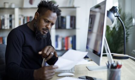 Senators Warn of Massive Tax Bills for Student Loan Borrowers as 2026 Deadline Nears