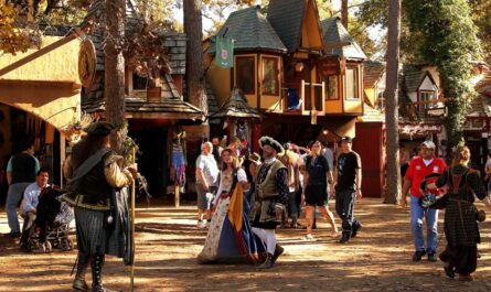 Texas Renaissance Festival 2025 Schedule, Jousting Tournaments, Costume Workshops, and Live Performances