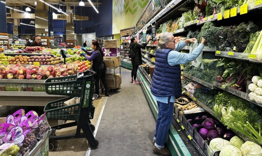 Thanksgiving 2025 Store Hours: Which Grocery Stores Are Open or Closed