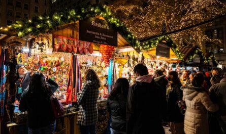 Wayne County Holiday Market 2025 Shopping, Food, Entertainment & Planning Tips (2)