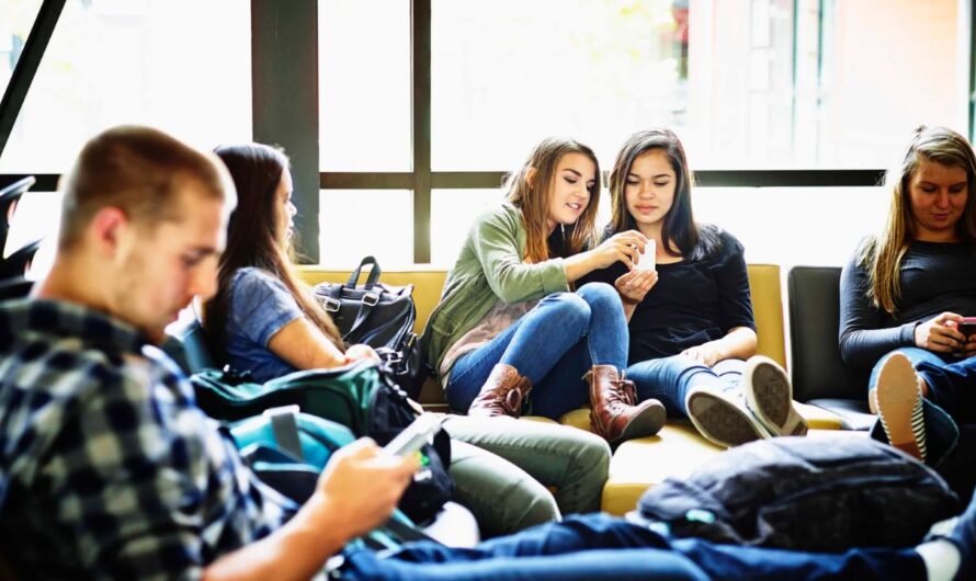 Alabama Lawmakers Push New Limits on Screen Time in Day Care and Early Classrooms