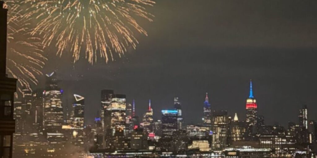 New Year Fireworks Jersey City 2025 Downtown Show Details, Viewing Areas, and Nearby Events