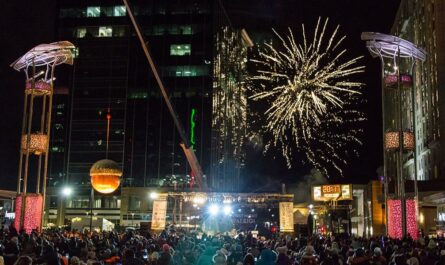 New Year Fireworks Raleigh 2025 Downtown Show Details, Viewing Areas, and Nearby Events