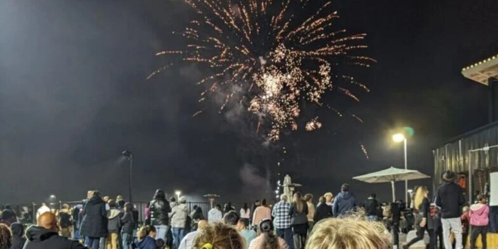 New Year’s Eve Fireworks Houston (2025) Full list of Places with Timings (1)