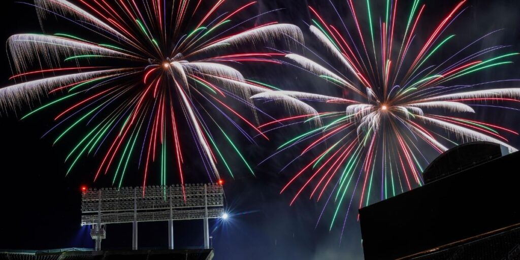 New Year’s Eve Fireworks Oakland (2025) Full list of Places with Timings (1)