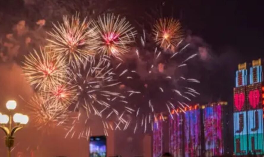 New Year’s Eve Fireworks in South Dakota (2025): Full List of Places with Timings