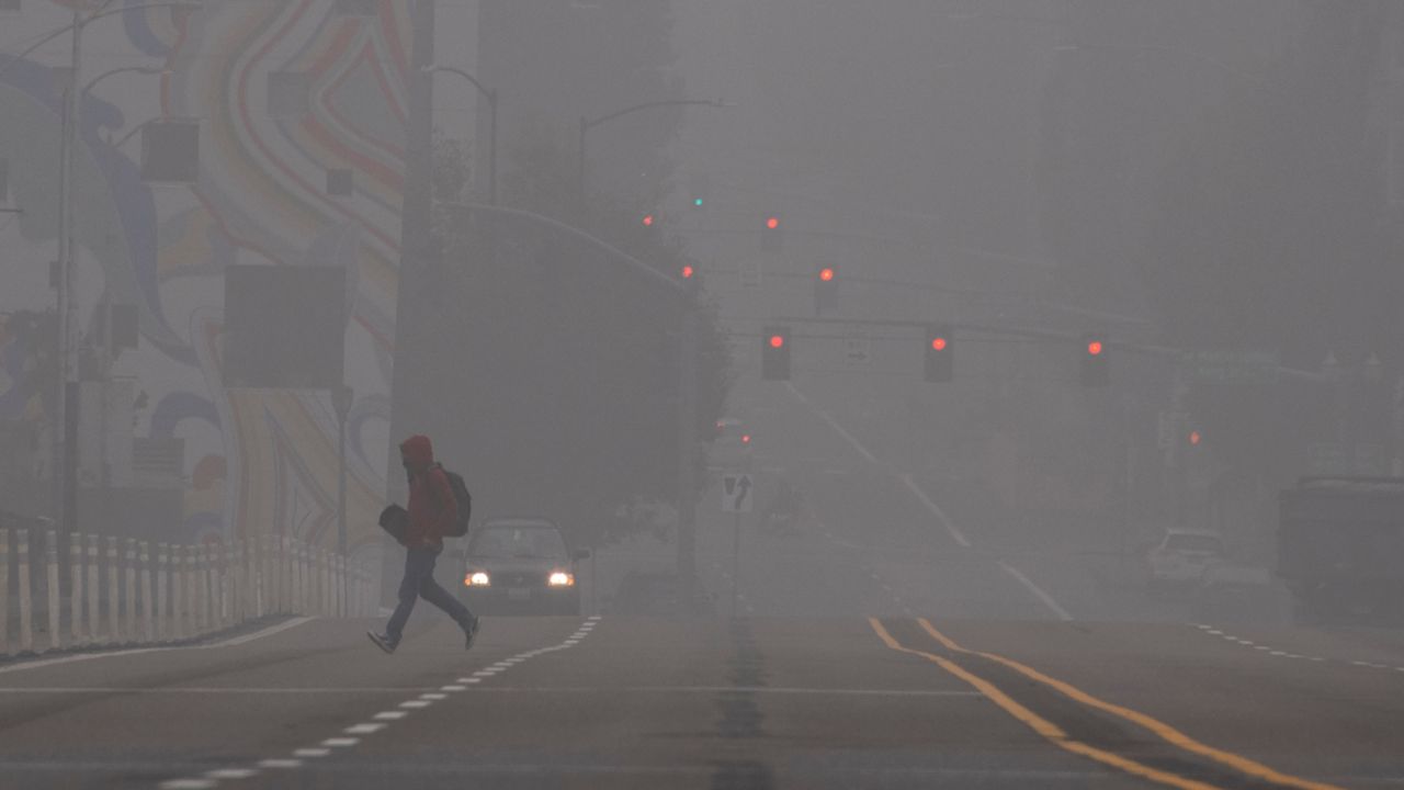 Oregon faces Unhealthy Air Pollution Levels Across Multiple Counties; Residents Urged to Stay Inside