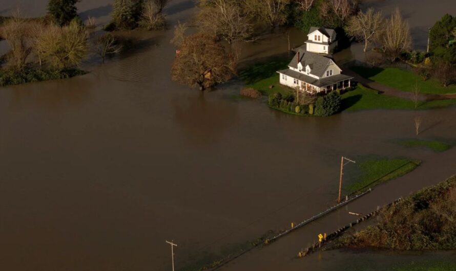 Powerful Atmospheric River Triggers Major Flooding, Evacuations, and Road Closures Across Washington State