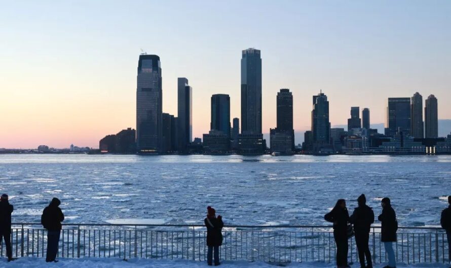 Dangerously Bitter Cold Grips New York City as Wind Chills Plunge Below Zero
