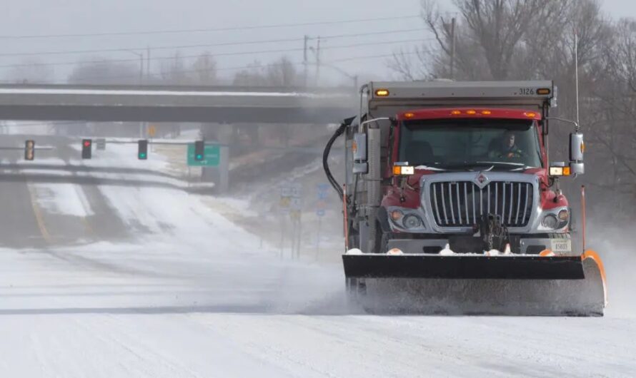 Forecasters Warn of Widespread Snow, Ice, and Power Outages as Major Winter Storm Approaches