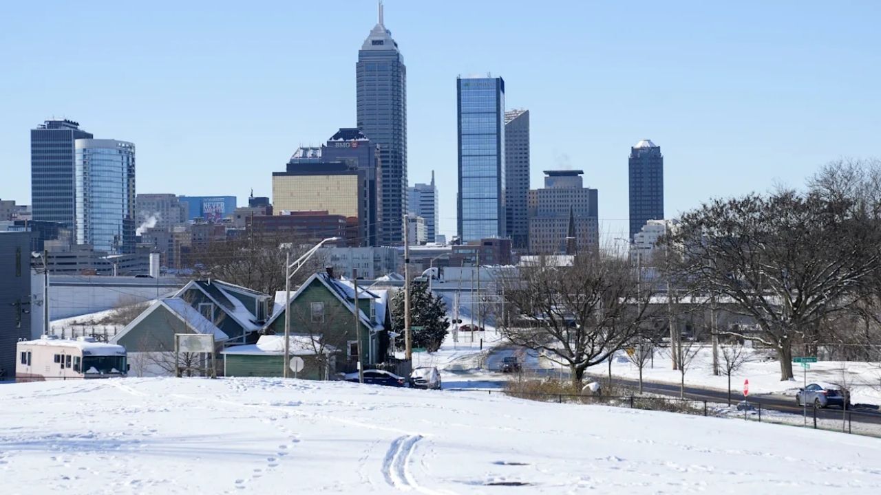 Lake-Effect Snow Could Bring Several Inches to Northern Indiana Through Thursday