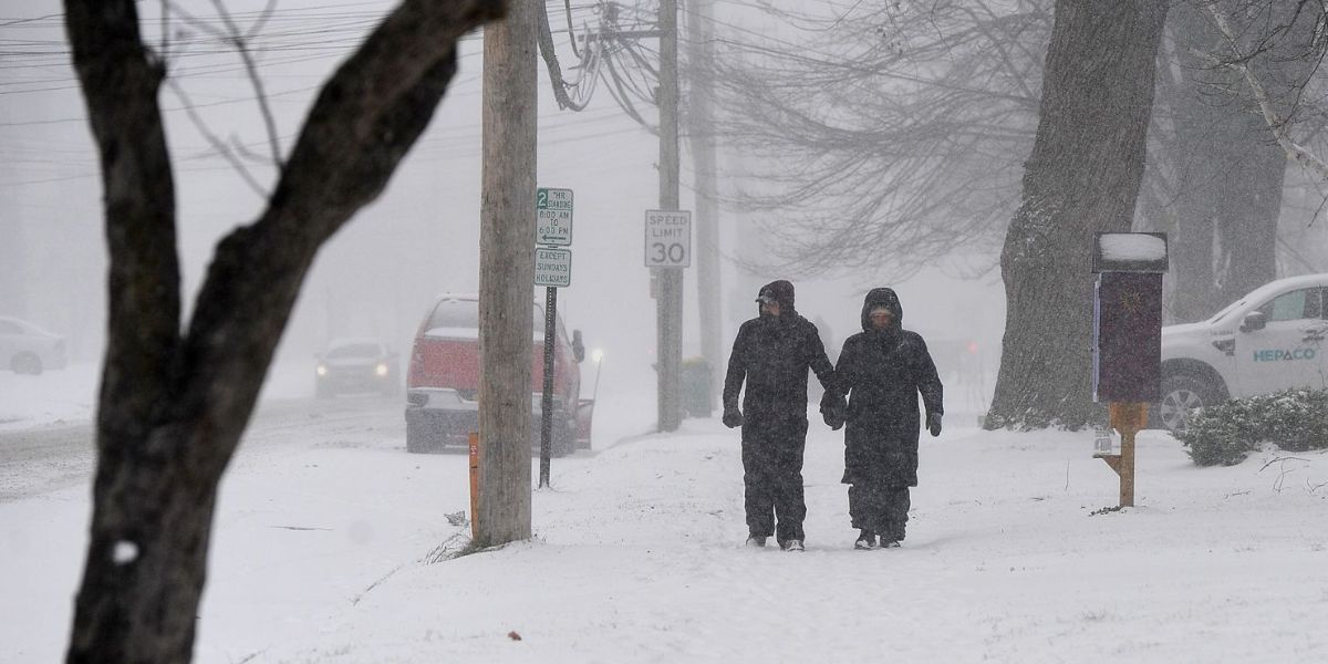 Severe Winter Conditions Expected Freezing Rain, Sleet, Ice, and Dangerous Roadways