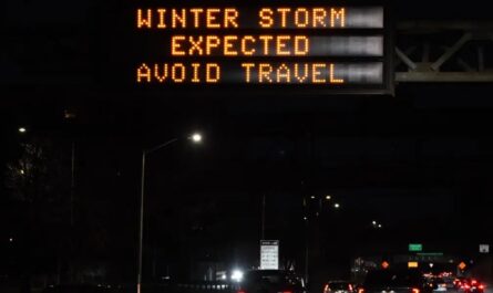 Winter Storm Fern Set to Slam NYC as Mayor Warns Residents to Stay Indoors With Up to 14 Inches Possible