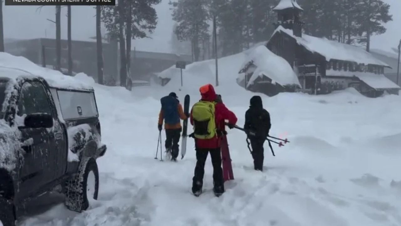8 Skiers Dead, 1 Still Missing After Avalanche Near Lake Tahoe