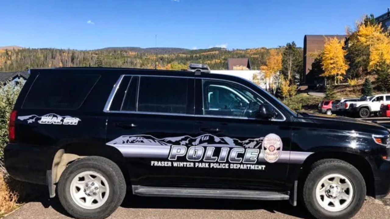 Colorado Restaurant Workers Arrested After Allegedly Choking Customers and Threatening Them with Gun Over Unpaid Bill