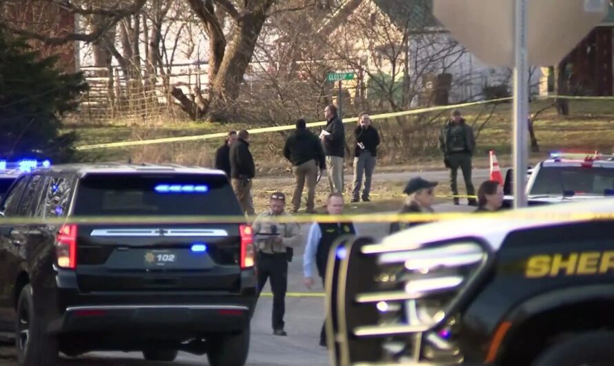 Two Missouri Deputies Killed in Gunfight With Repeat Offender After Traffic Stop