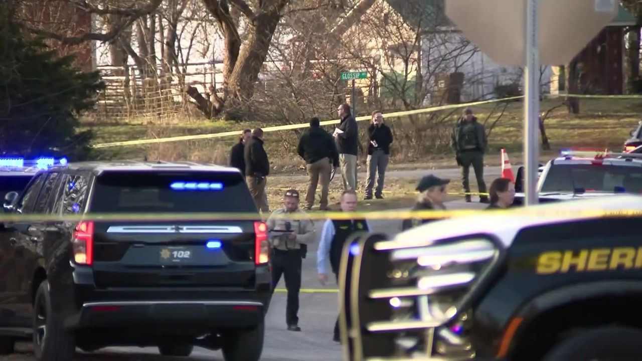 Two Missouri Deputies Killed in Gunfight With Repeat Offender After Traffic Stop