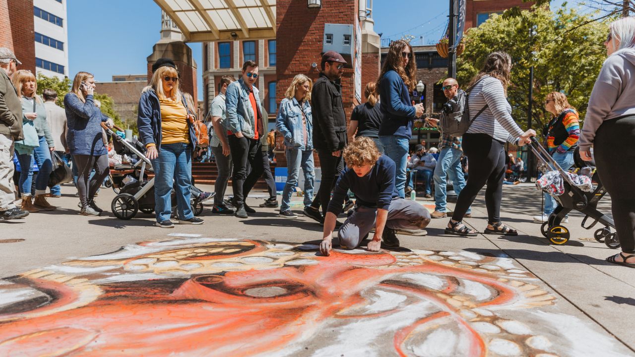 300+ Artists Will Turn Knoxville Streets Into Art—This Chalk Festival Is a Must-See