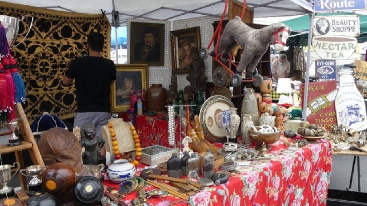 Long Beach Antique Market 2026 Returns With Vintage Finds, Collectibles and Early Morning Deals