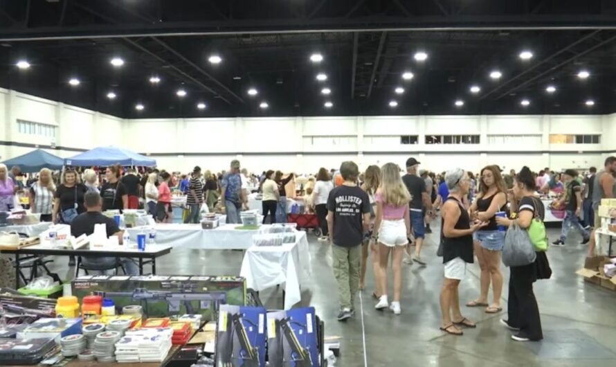 Mother of All Garage Sales Returns to Lincoln in 2026 With 300+ Booths, Bargain Deals and Unique Finds