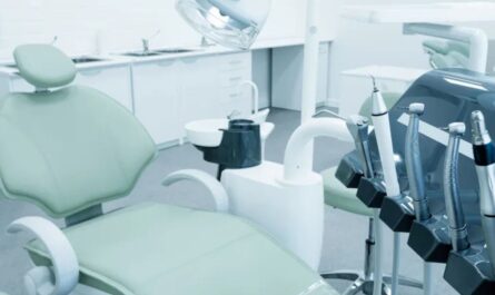 New Jersey Woman Arrested After Allegedly Performing Root Canal Without a Dental License