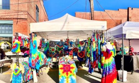 This Hidden Tennessee Artisan Market Is Packed With Unique Finds, Local Goods & Handmade Treasures
