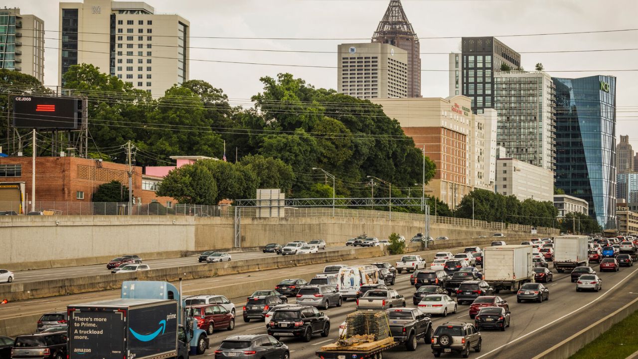 Why Some U.S. Cities Are Losing Residents — And What’s Driving People Away